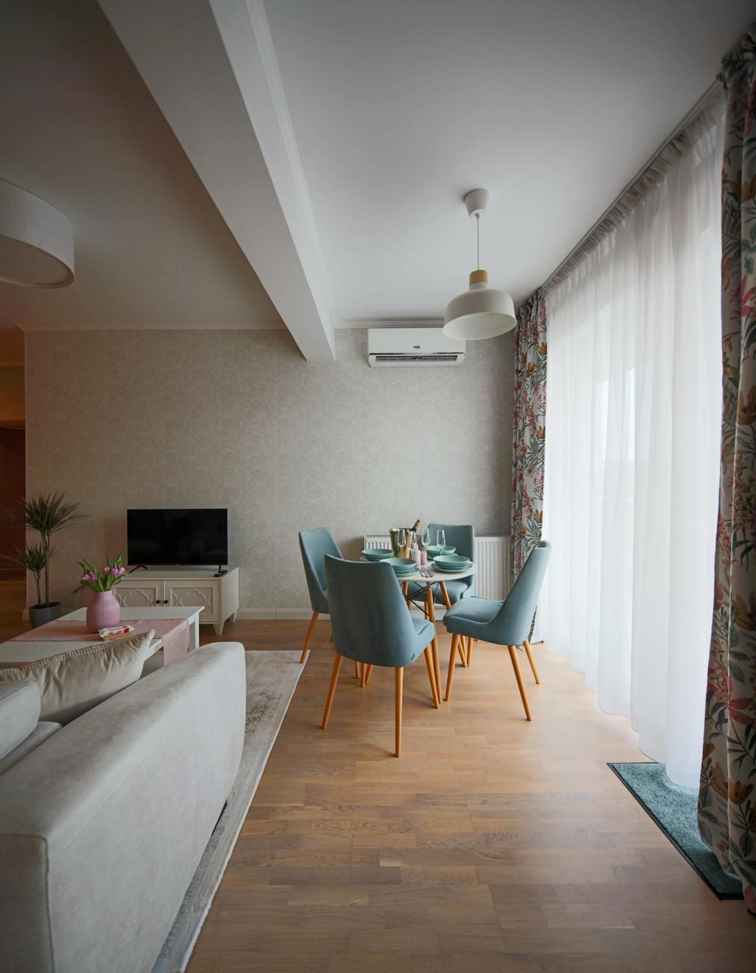 Stylish Condo - Parking And Balcony Клуж-Напока Экстерьер фото